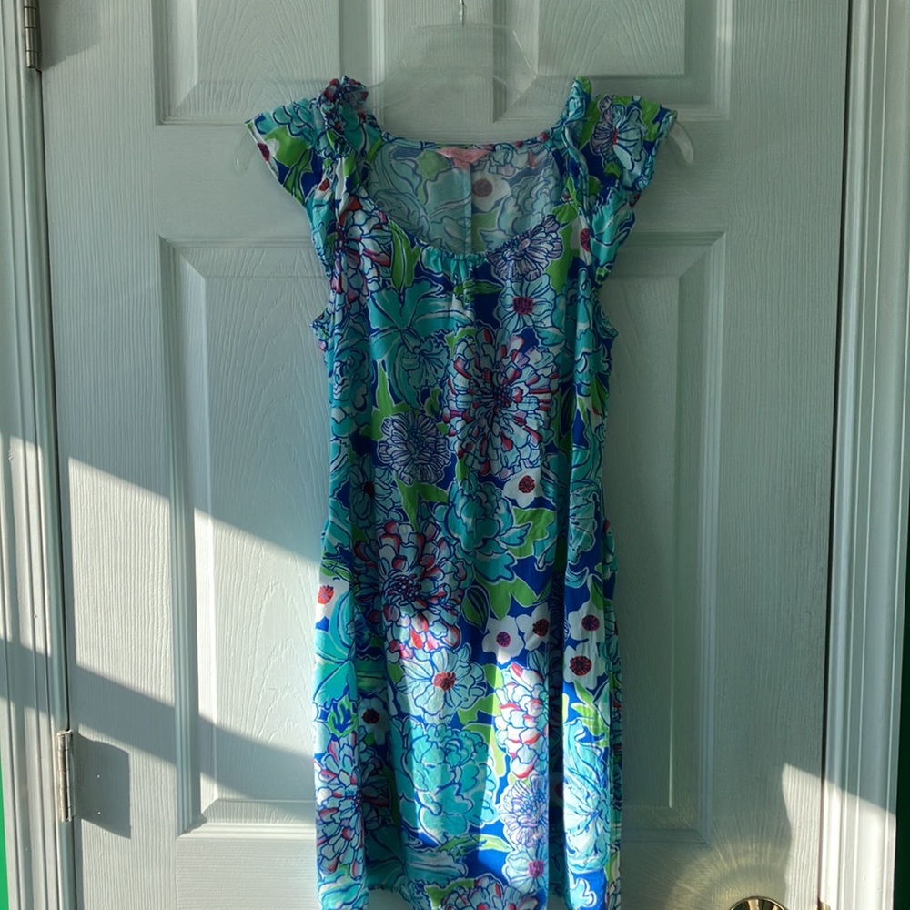Lilly Pulitzer print shift dress Maya with belt size small floral ruffle